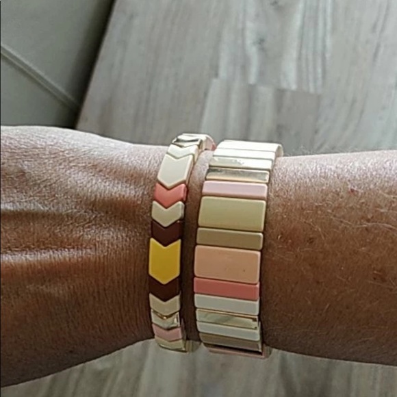 Beautiful Tile Bracelet - Picture 2 of 4